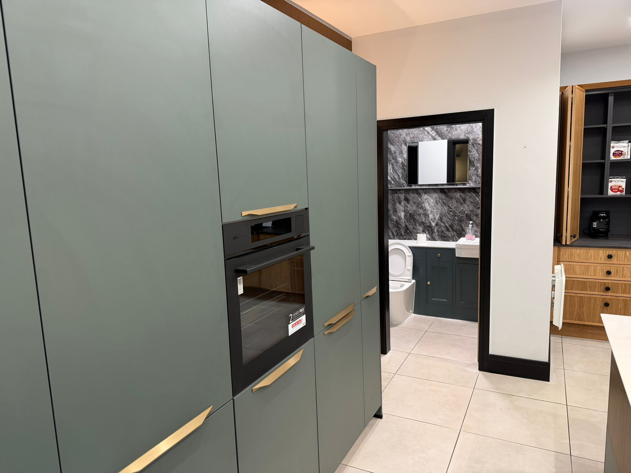 Brigitte display and customer toilet in the Beau Bijou Design Hebden Bridge german kitchen showroom